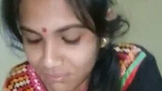 Beautiful married indian girl sucking penis clip